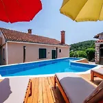 Rokov Casa vacanze Mali Iž