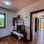 Rokov Casa vacanze Mali Iž