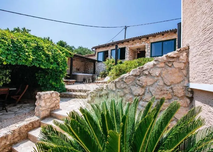 Rokov Дом отдыха