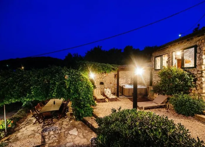 Rokov Дом отдыха Мали Иж