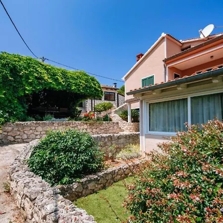 Holiday home Rokov Mali Iz