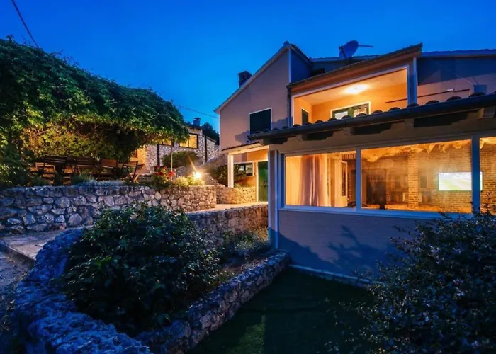 Rokov Casa de Férias *