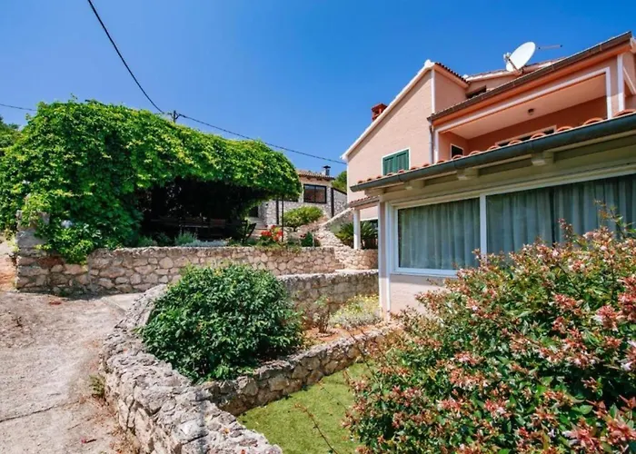 Holiday home Rokov Mali Iz