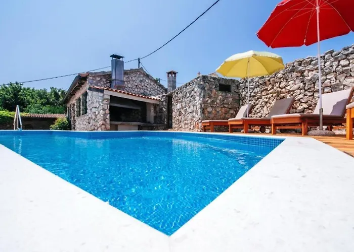 Rokov Casa de Férias *