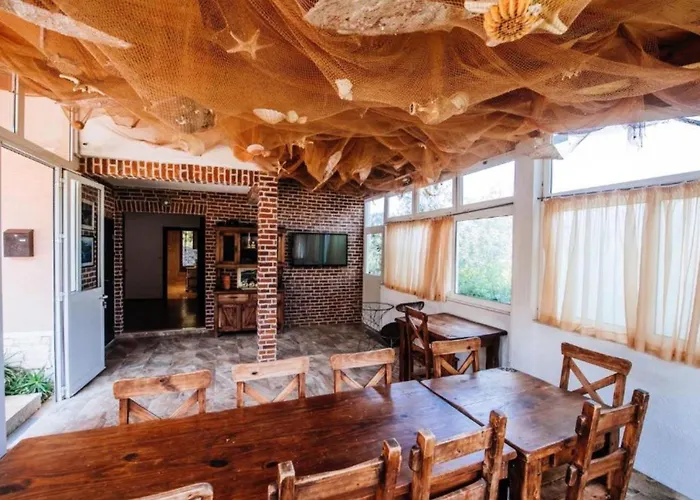 Rokov Holiday home Mali Iz